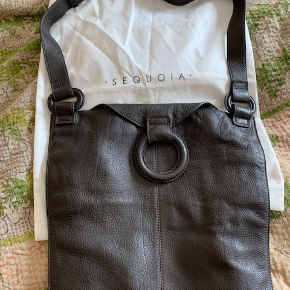 Vintage Sequoia Paris crossbody pebbled leather bag